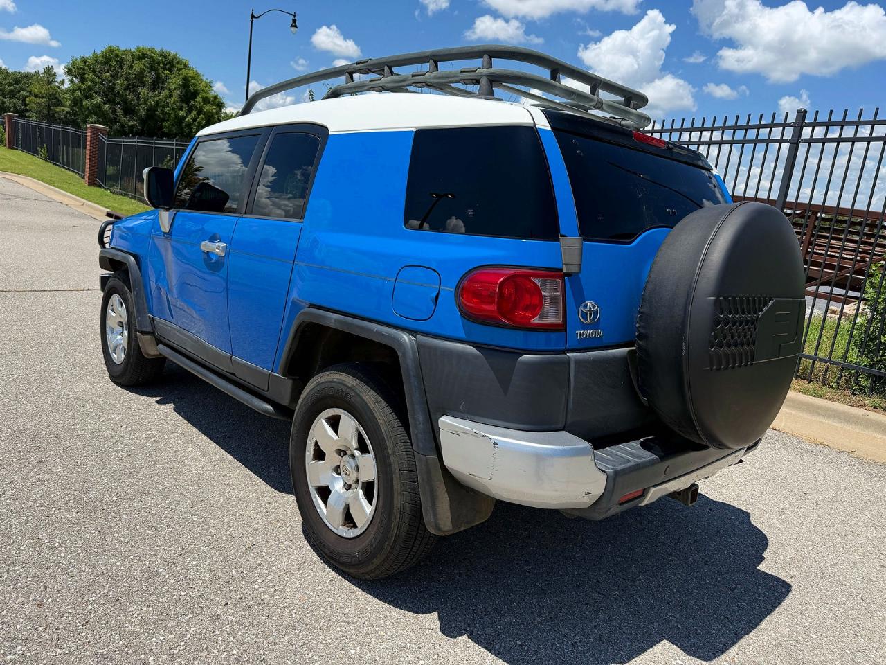 2007 TOYOTA FJ CRUISER