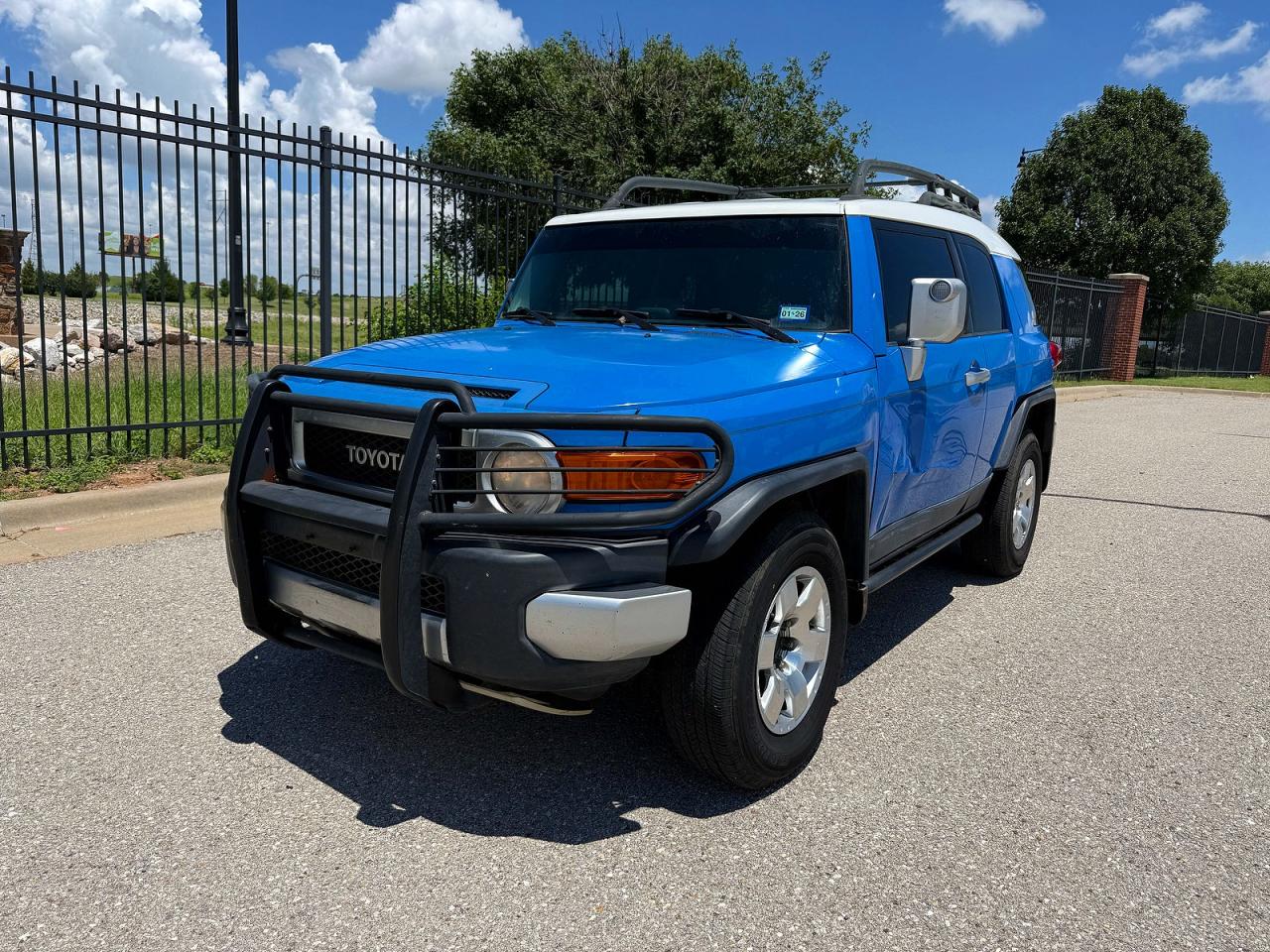 2007 TOYOTA FJ CRUISER