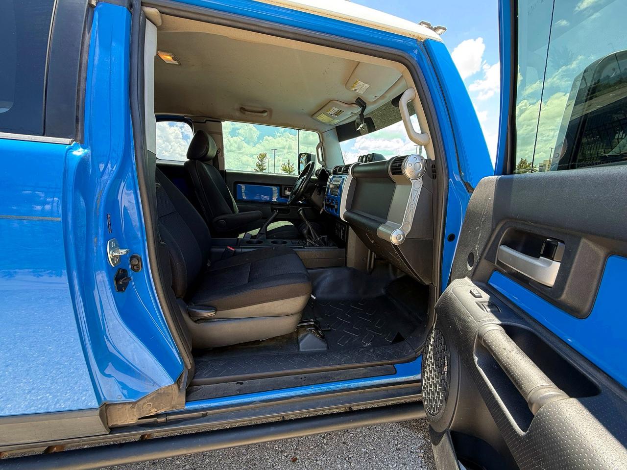 2007 TOYOTA FJ CRUISER