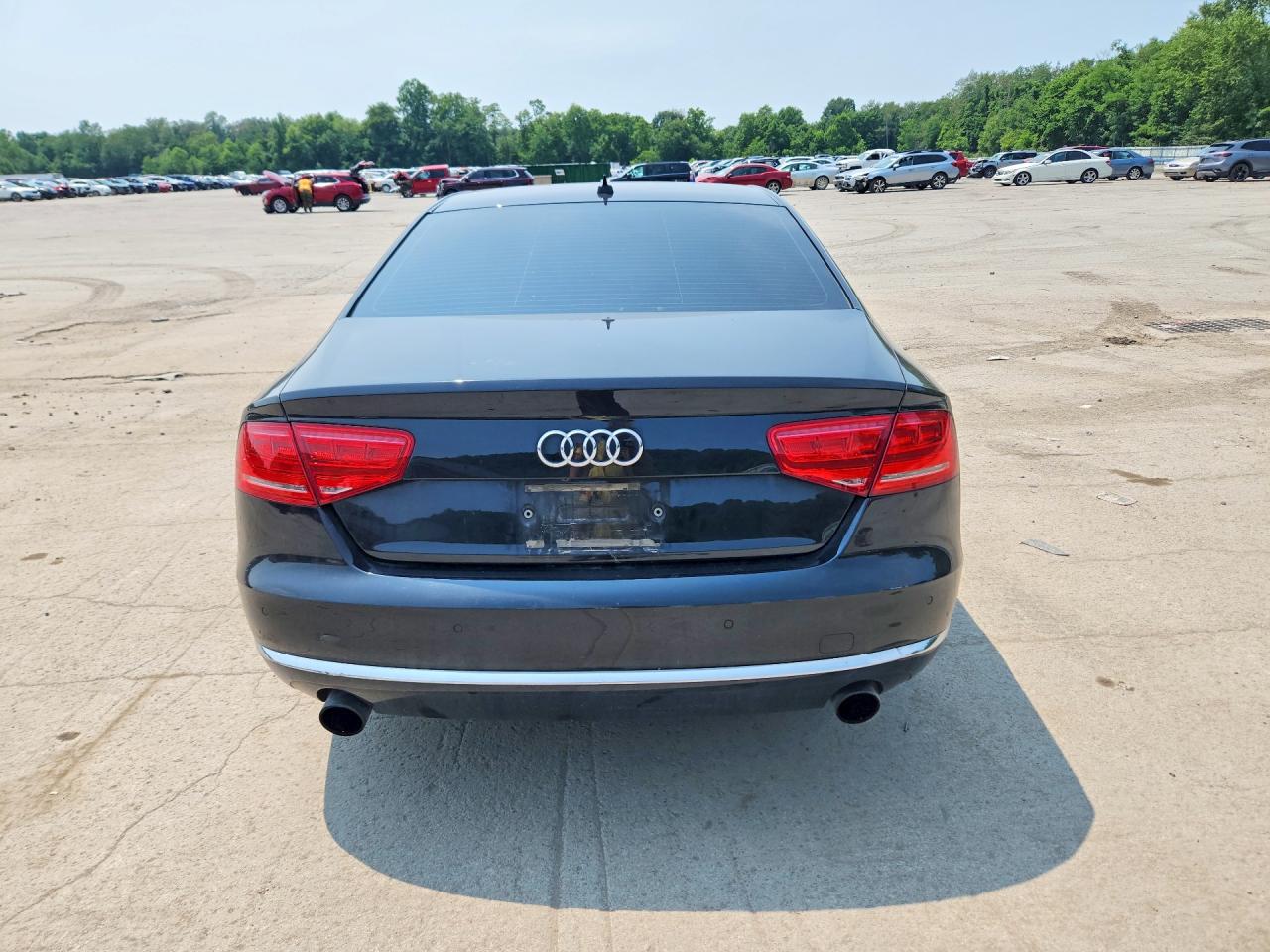 2014 AUDI A8