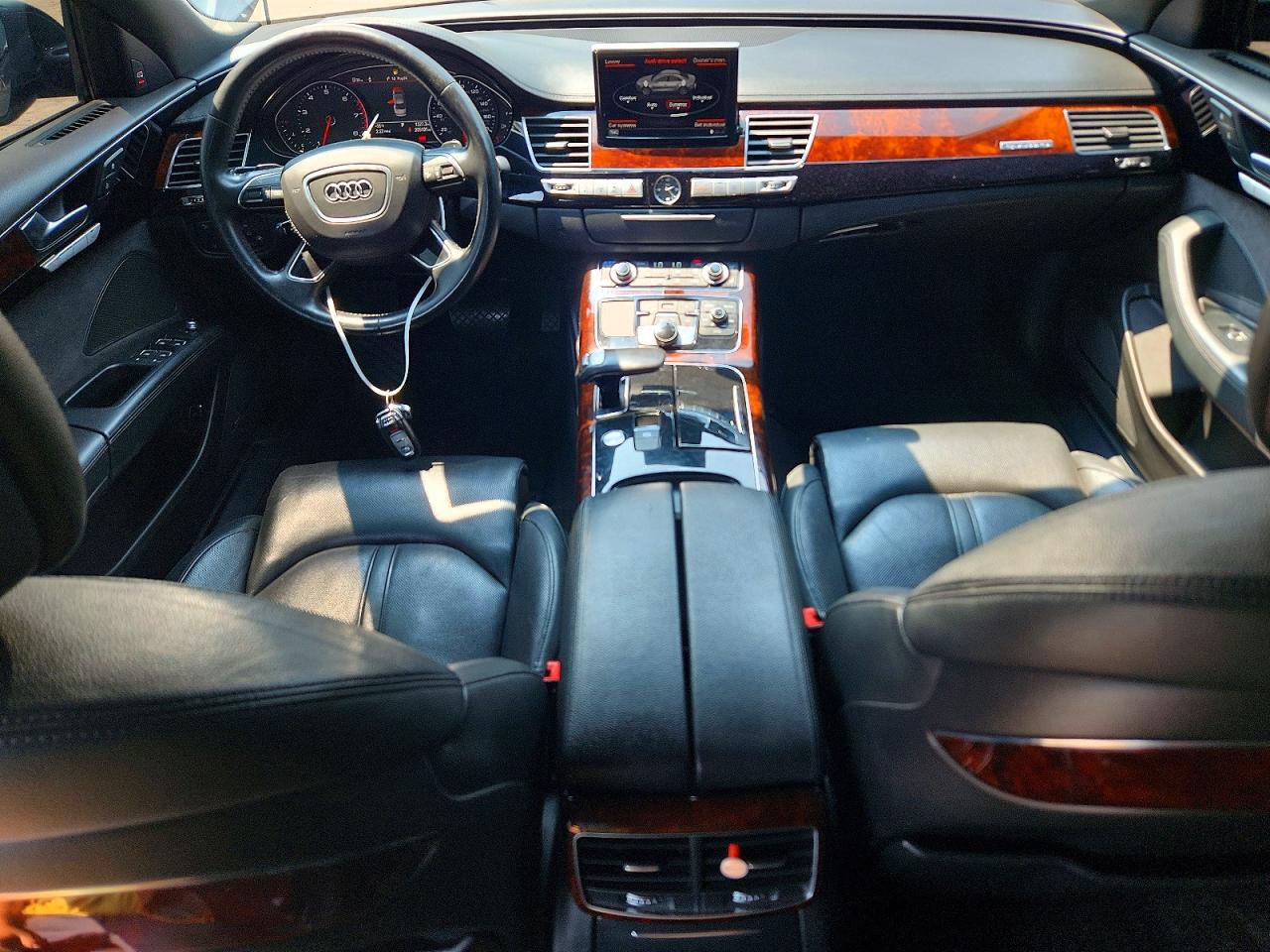 2014 AUDI A8