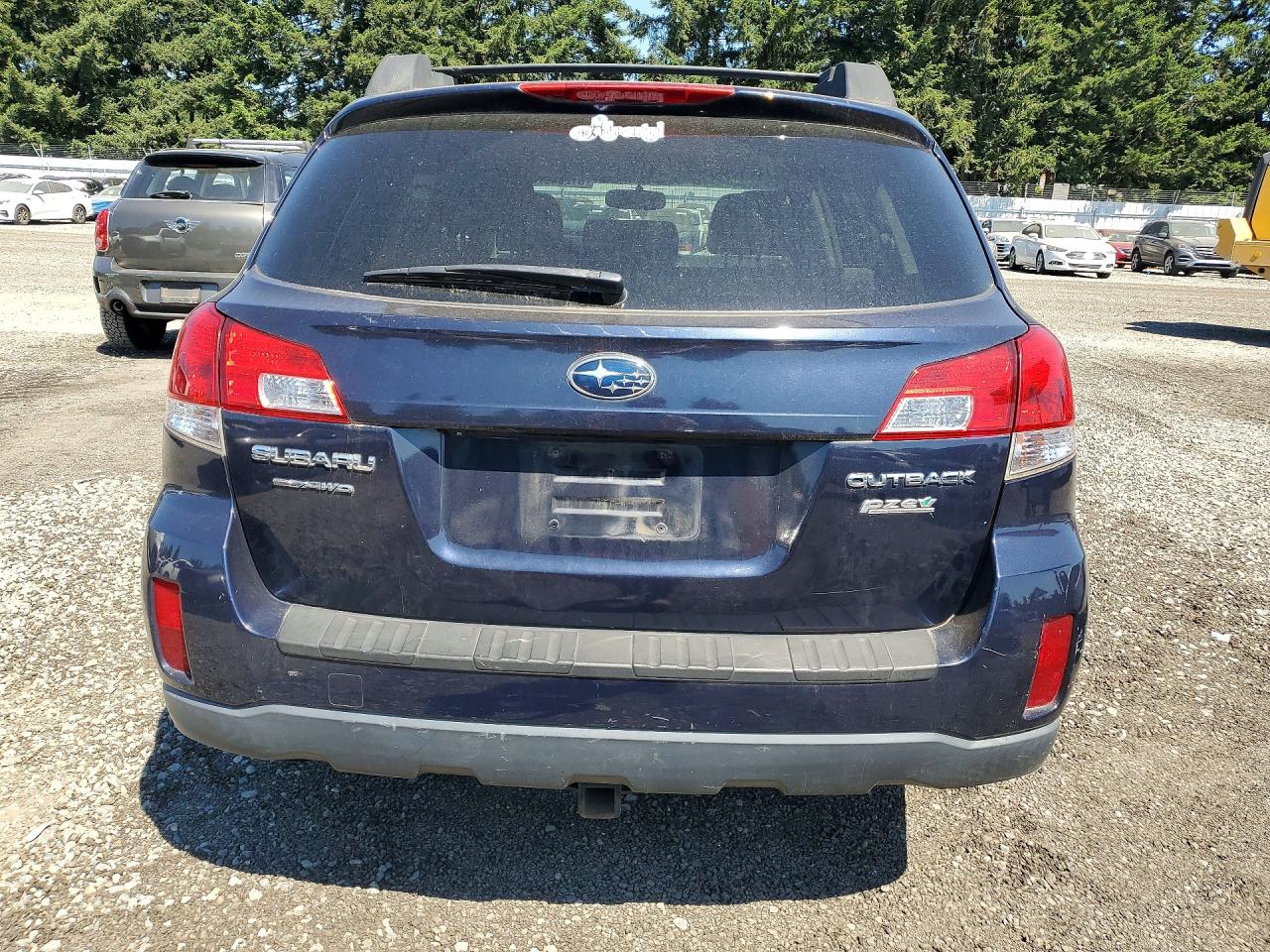 2013 SUBARU OUTBACK