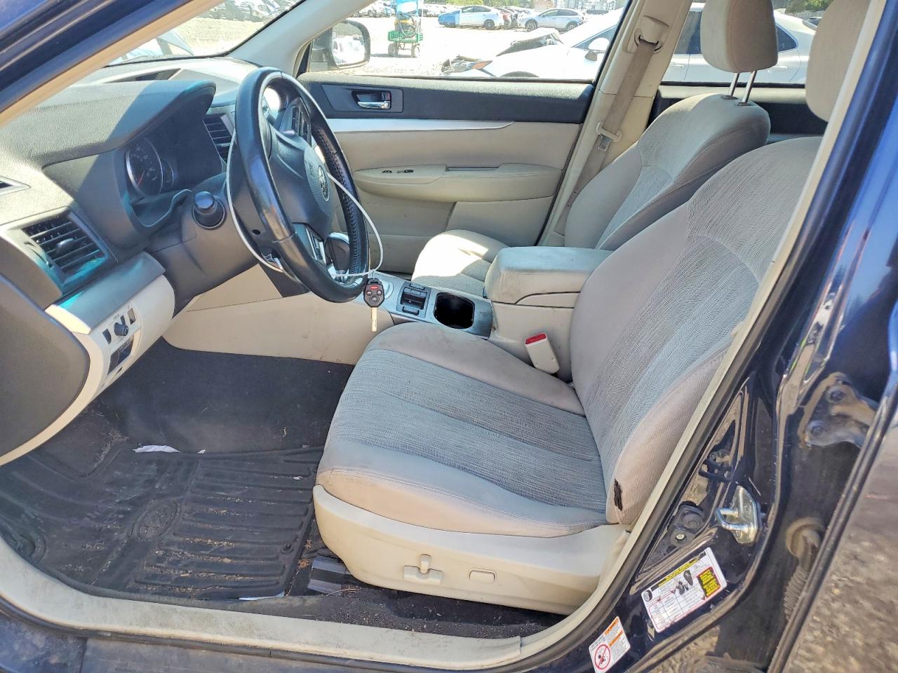 2013 SUBARU OUTBACK