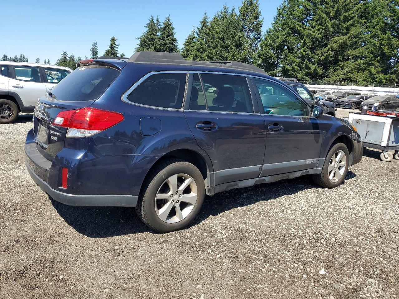 2013 SUBARU OUTBACK