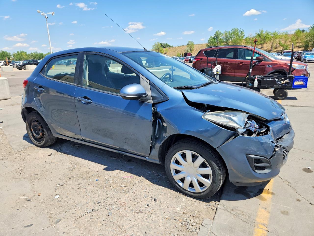 2014 MAZDA 2