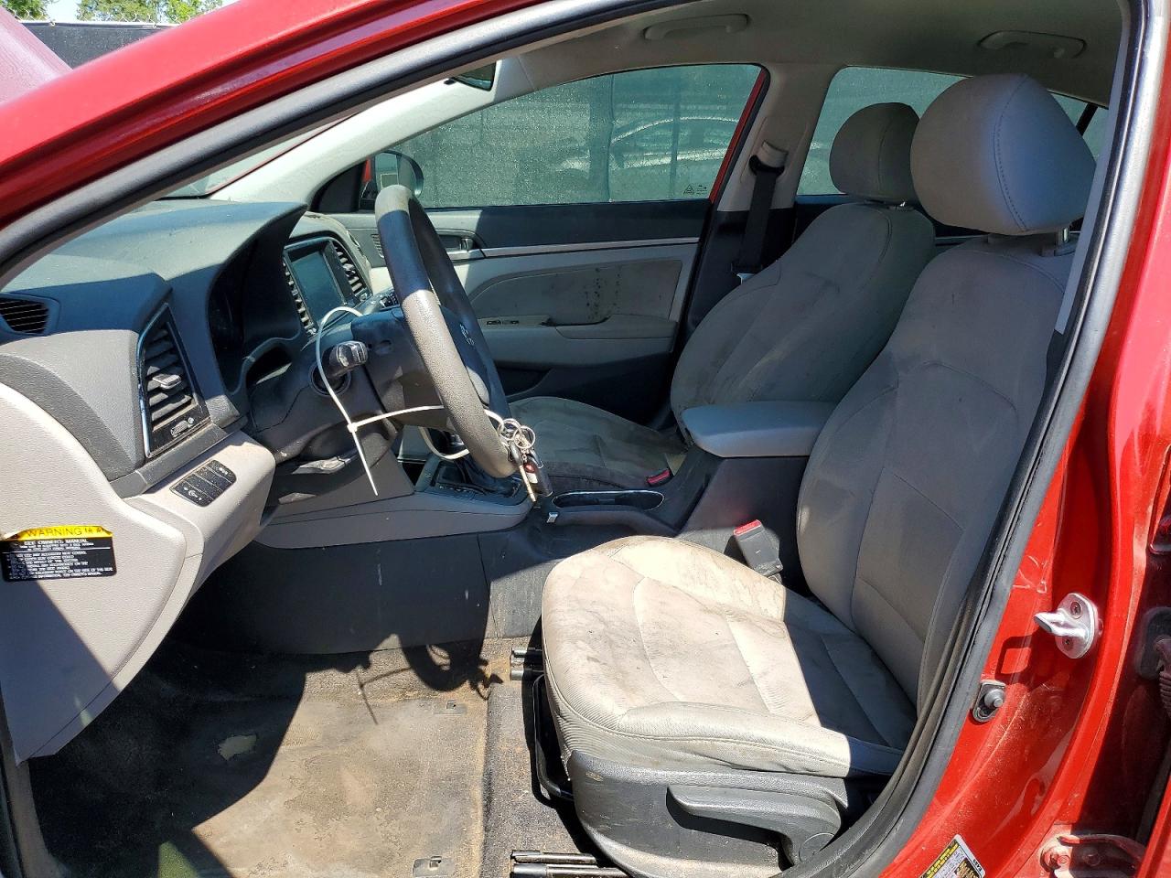 2017 HYUNDAI ELANTRA