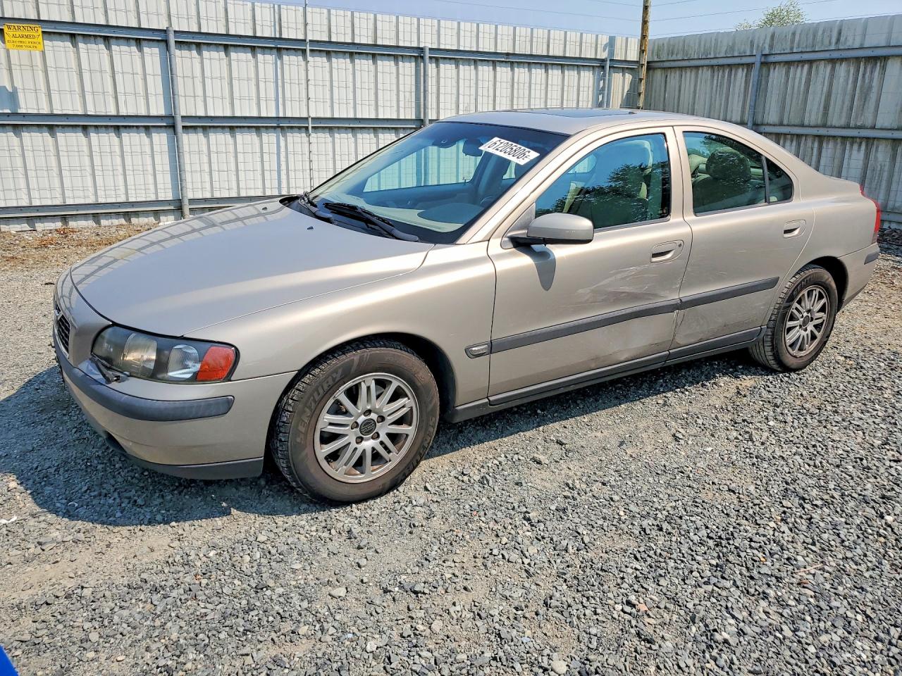 2004 VOLVO S60