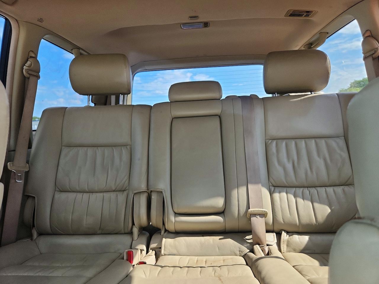 2004 TOYOTA LAND CRUIS