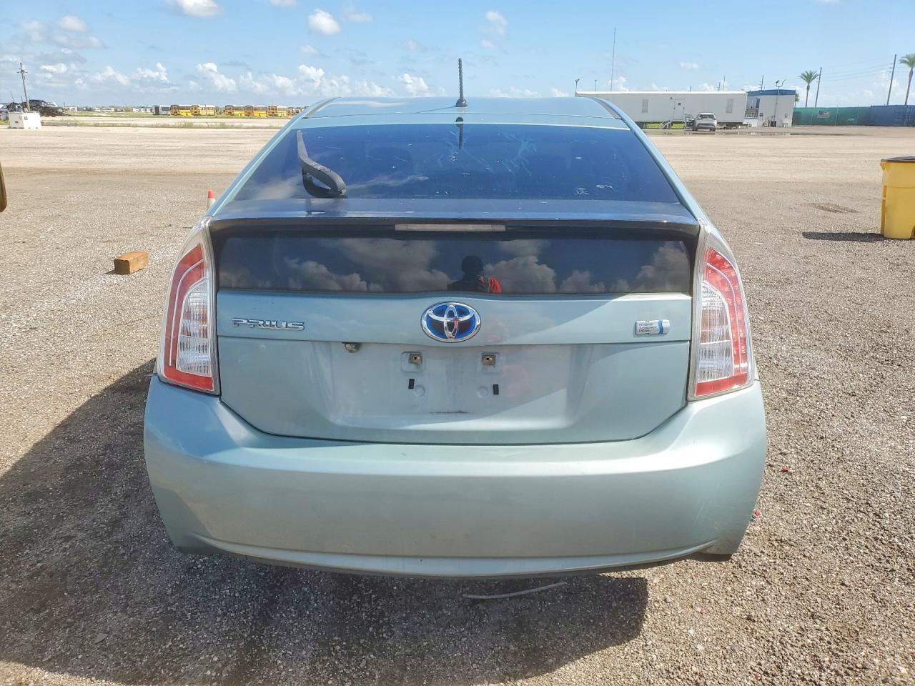 2012 TOYOTA PRIUS