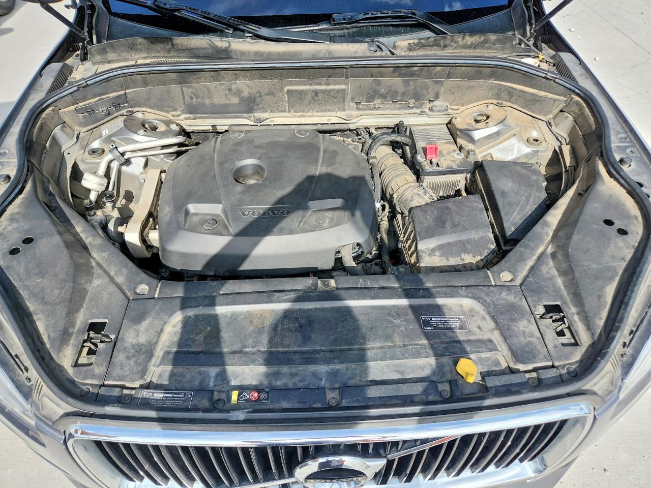 2018 VOLVO XC90