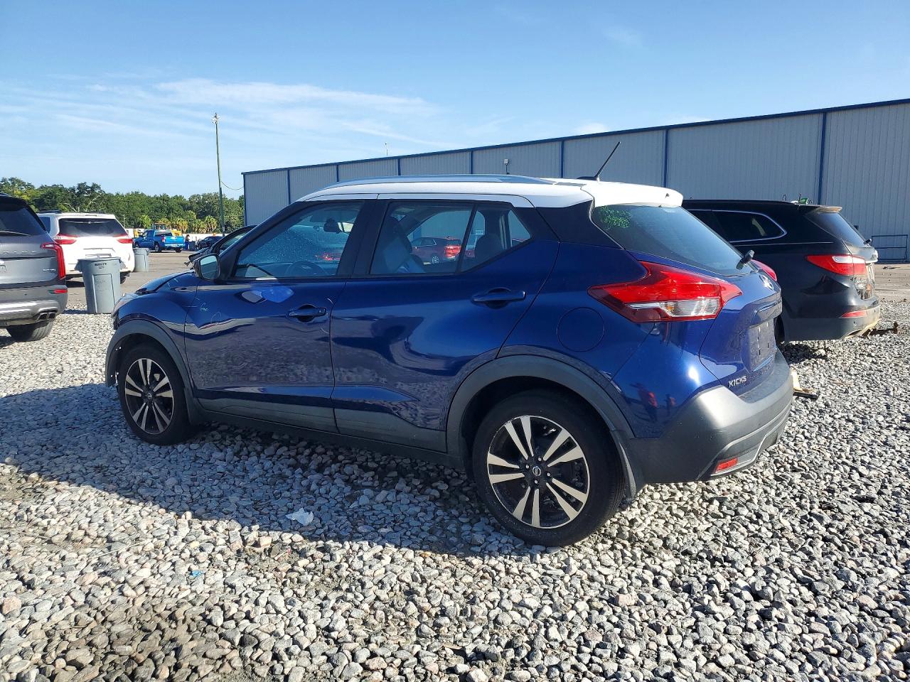 2019 NISSAN KICKS