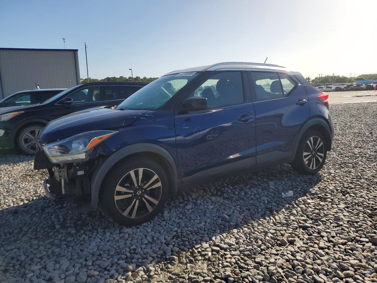 2019 NISSAN KICKS