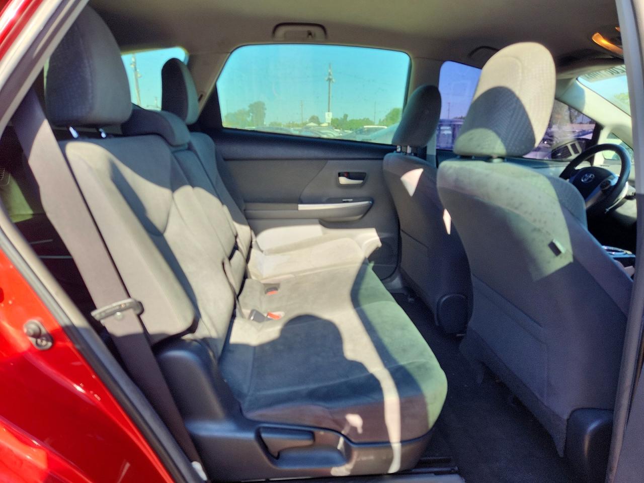 2014 TOYOTA PRIUS