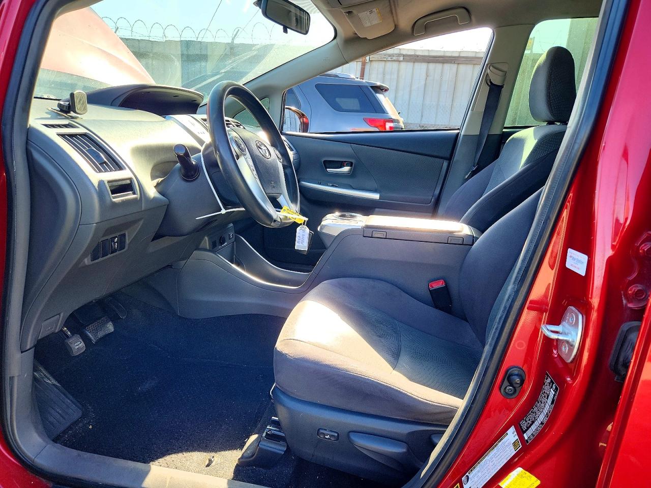 2014 TOYOTA PRIUS