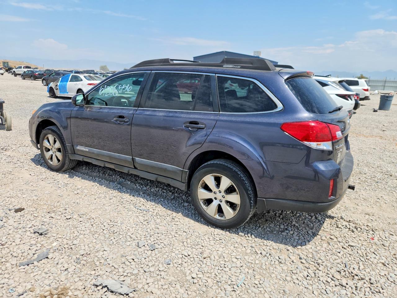 2010 SUBARU OUTBACK