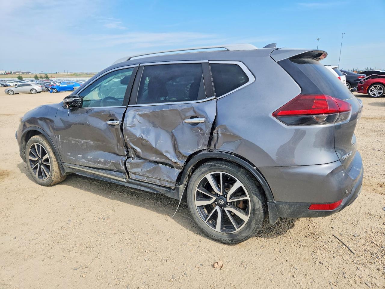 2019 NISSAN ROGUE