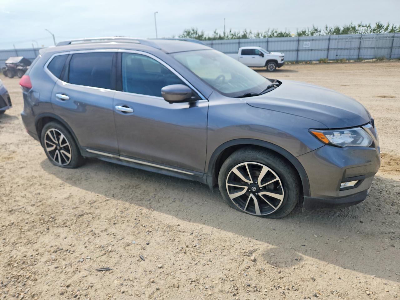 2019 NISSAN ROGUE