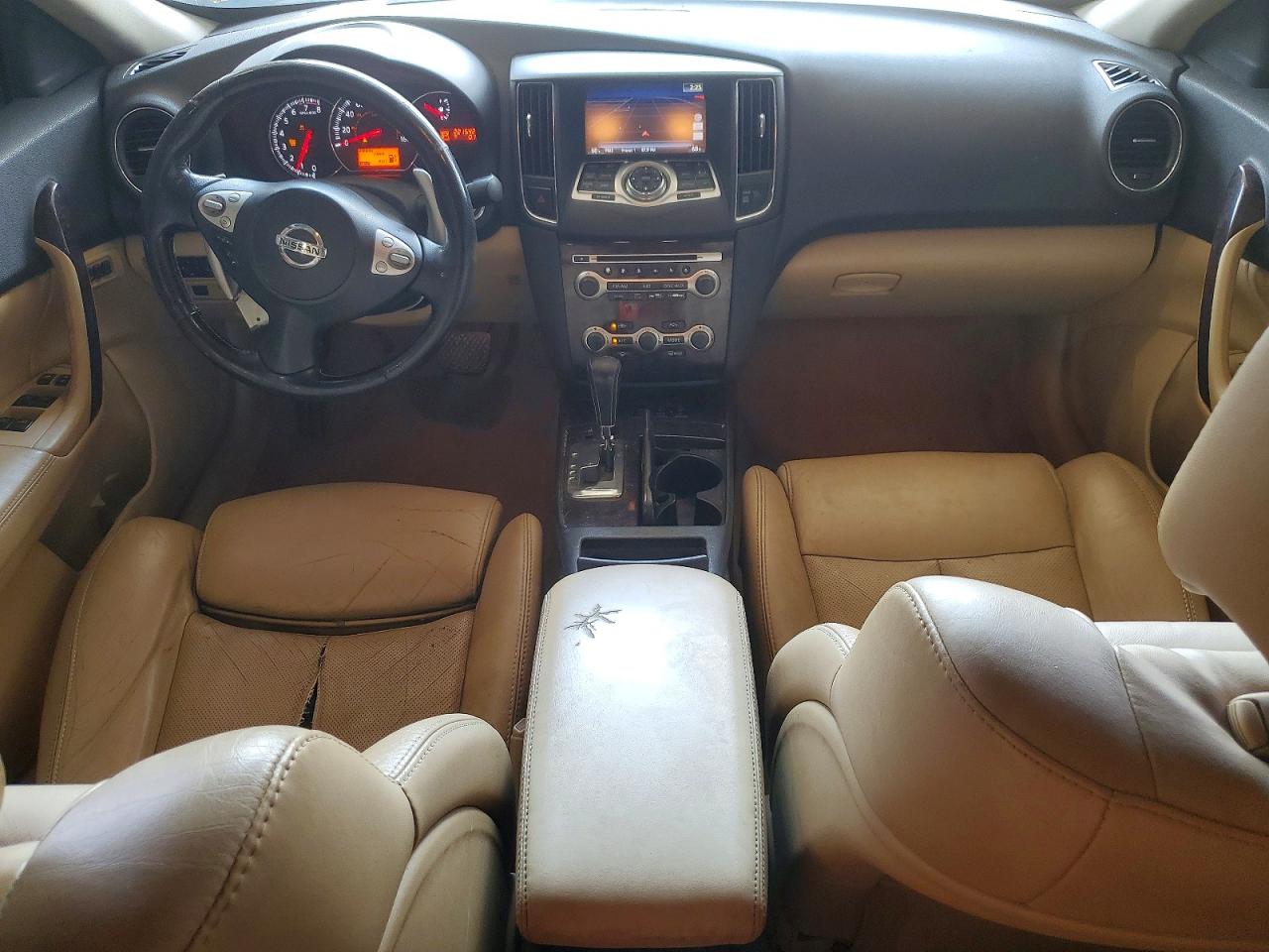 2011 NISSAN MAXIMA