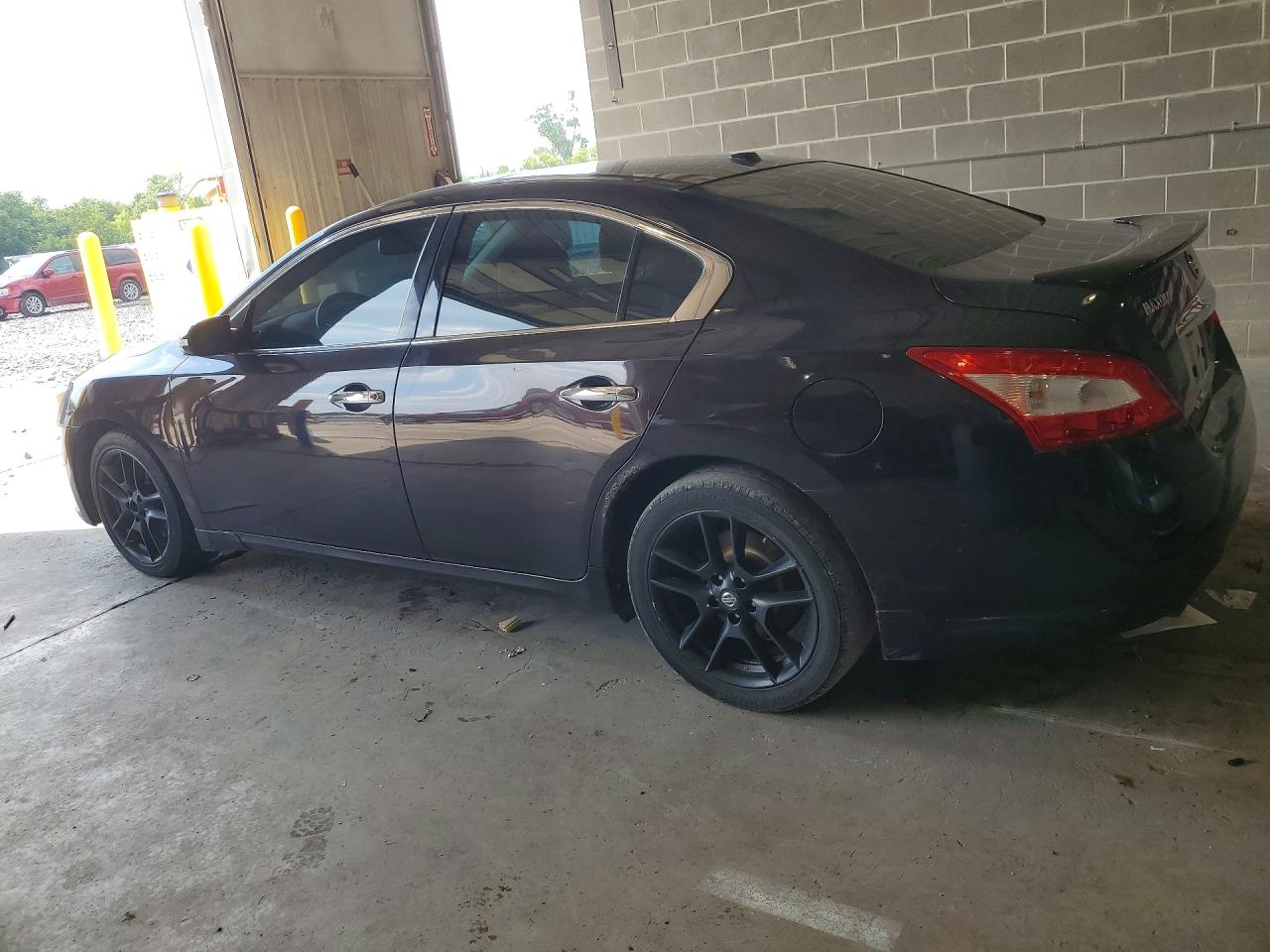 2011 NISSAN MAXIMA