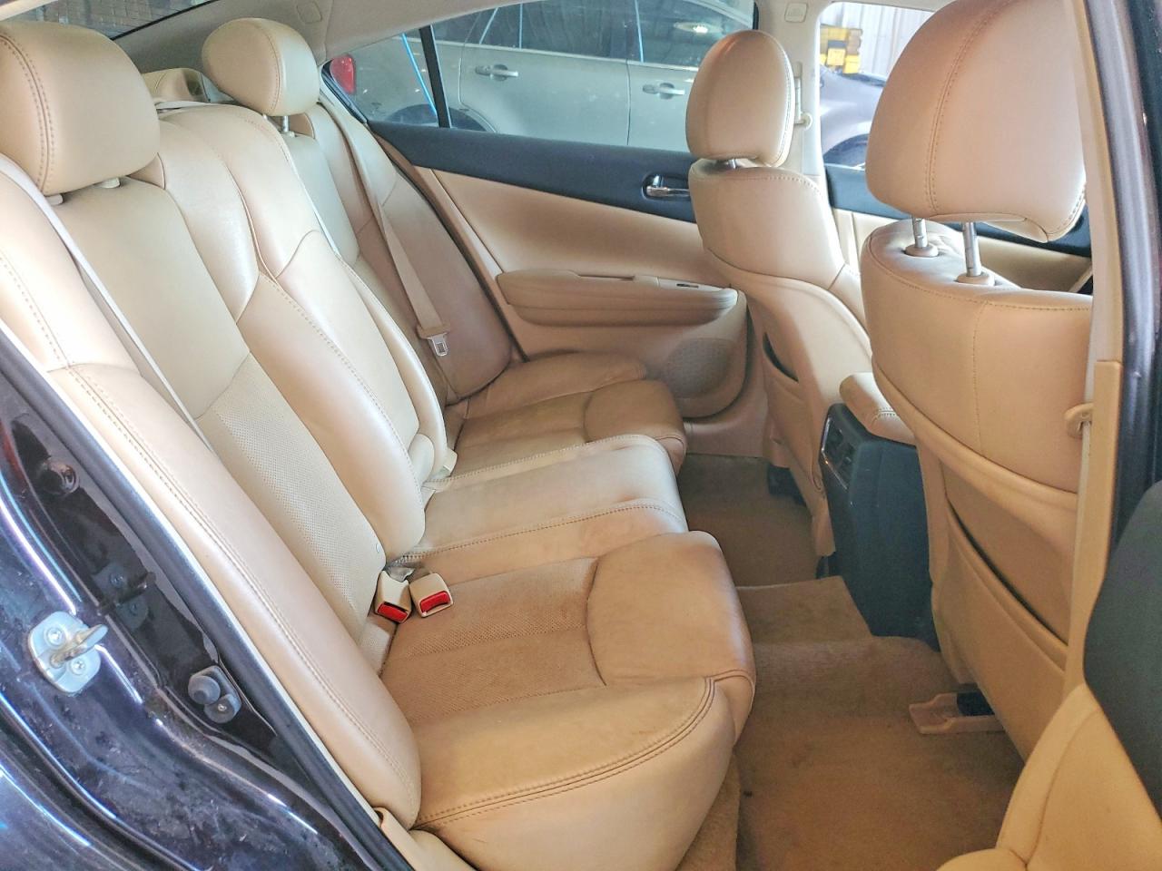 2011 NISSAN MAXIMA