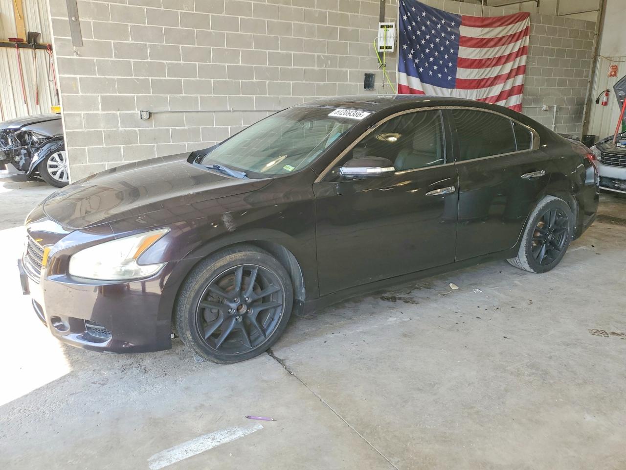 2011 NISSAN MAXIMA