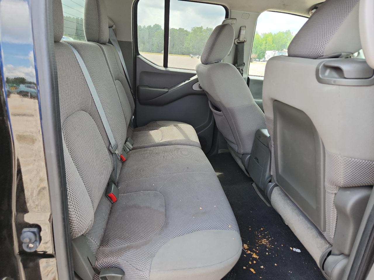 2012 NISSAN FRONTIER