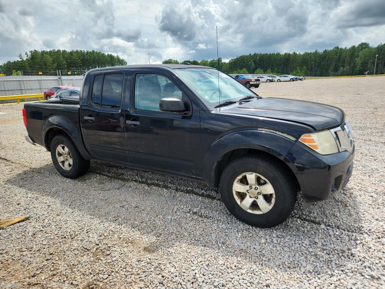 2012 NISSAN FRONTIER