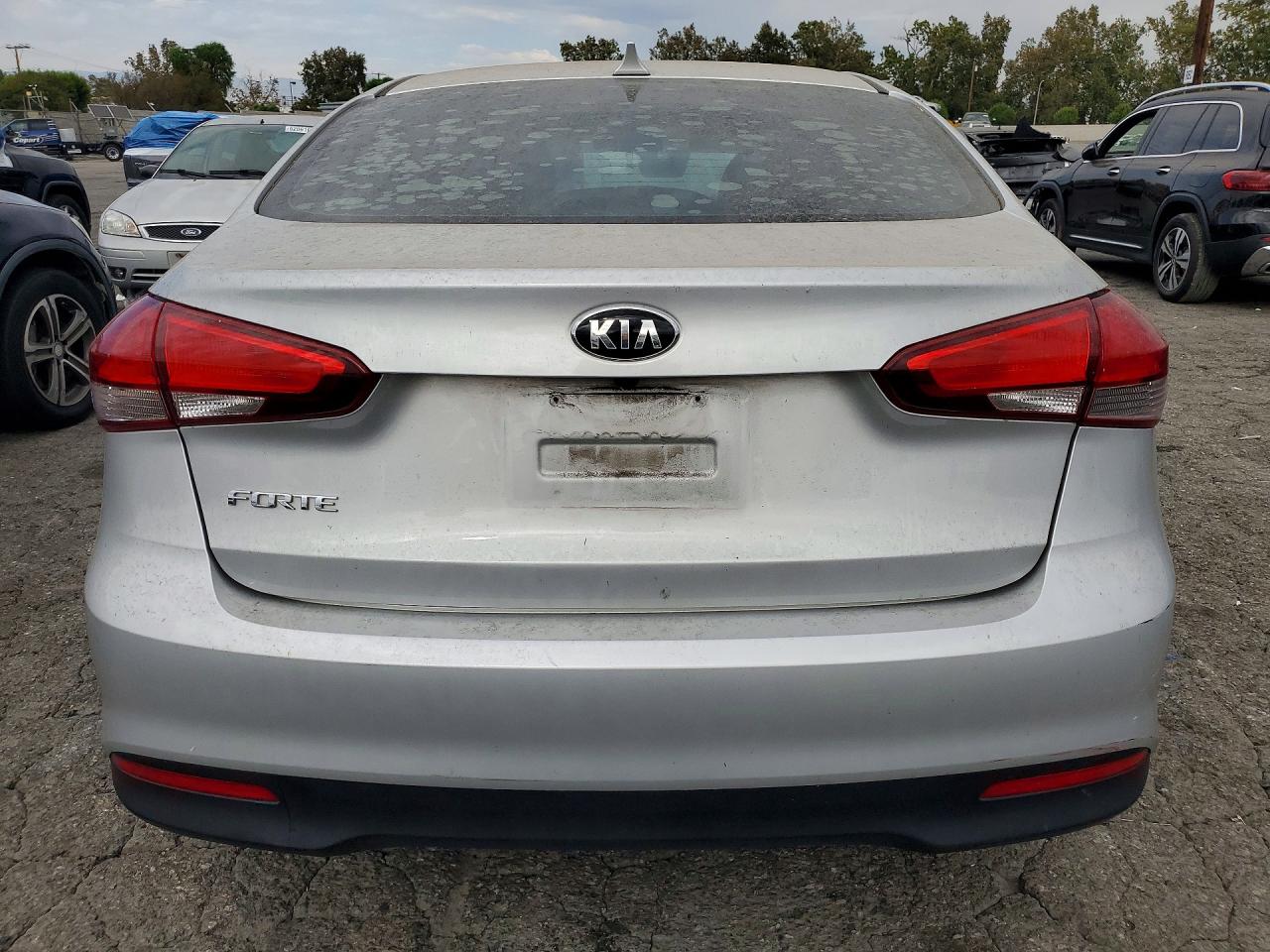 2017 KIA FORTE