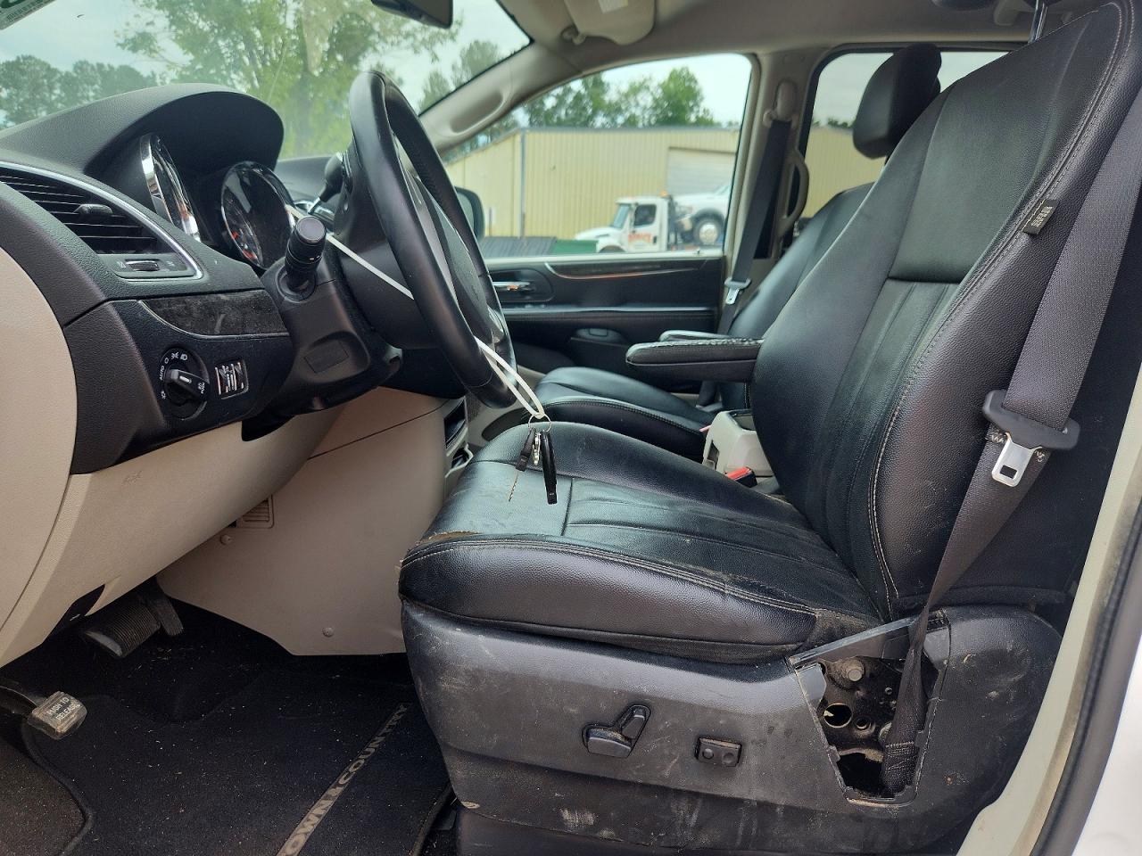 2015 CHRYSLER MINIVAN