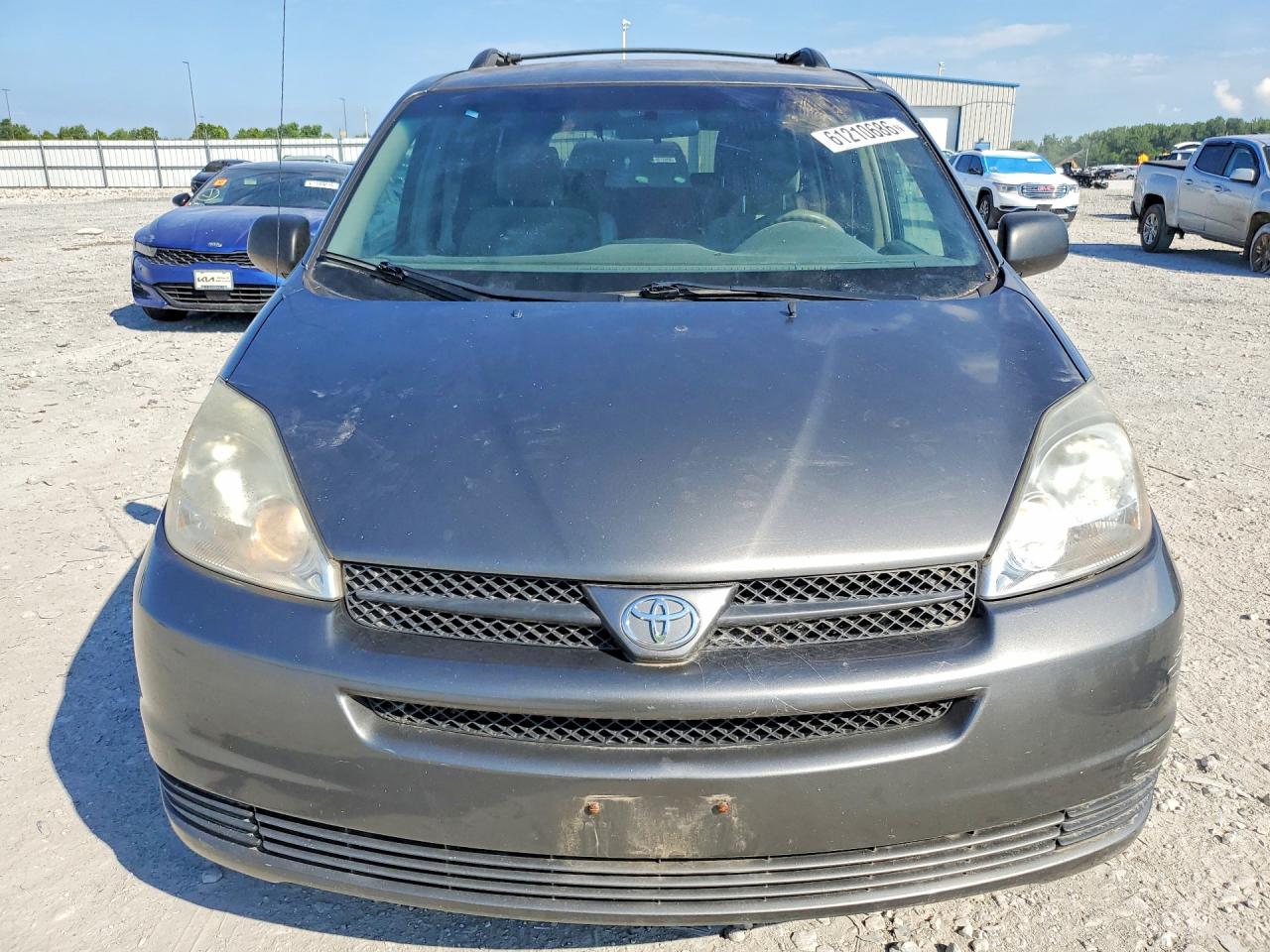 2004 TOYOTA SIENNA