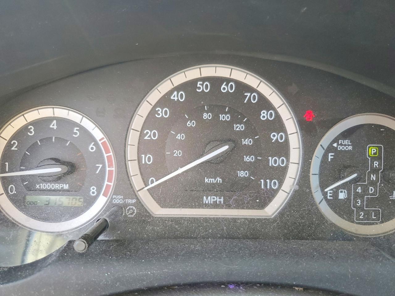 2004 TOYOTA SIENNA