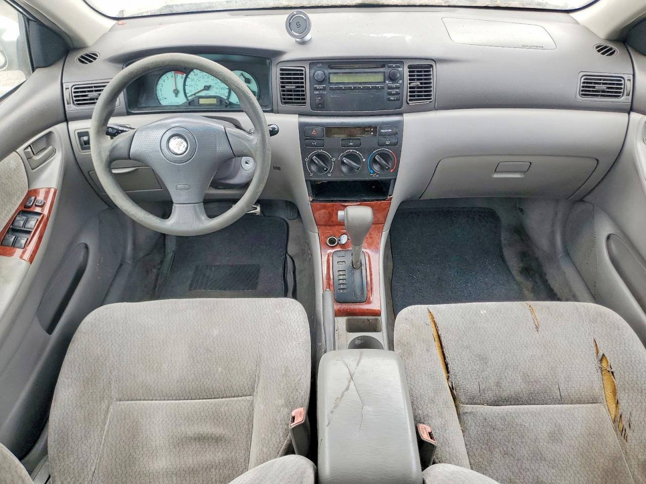 2004 TOYOTA COROLLA
