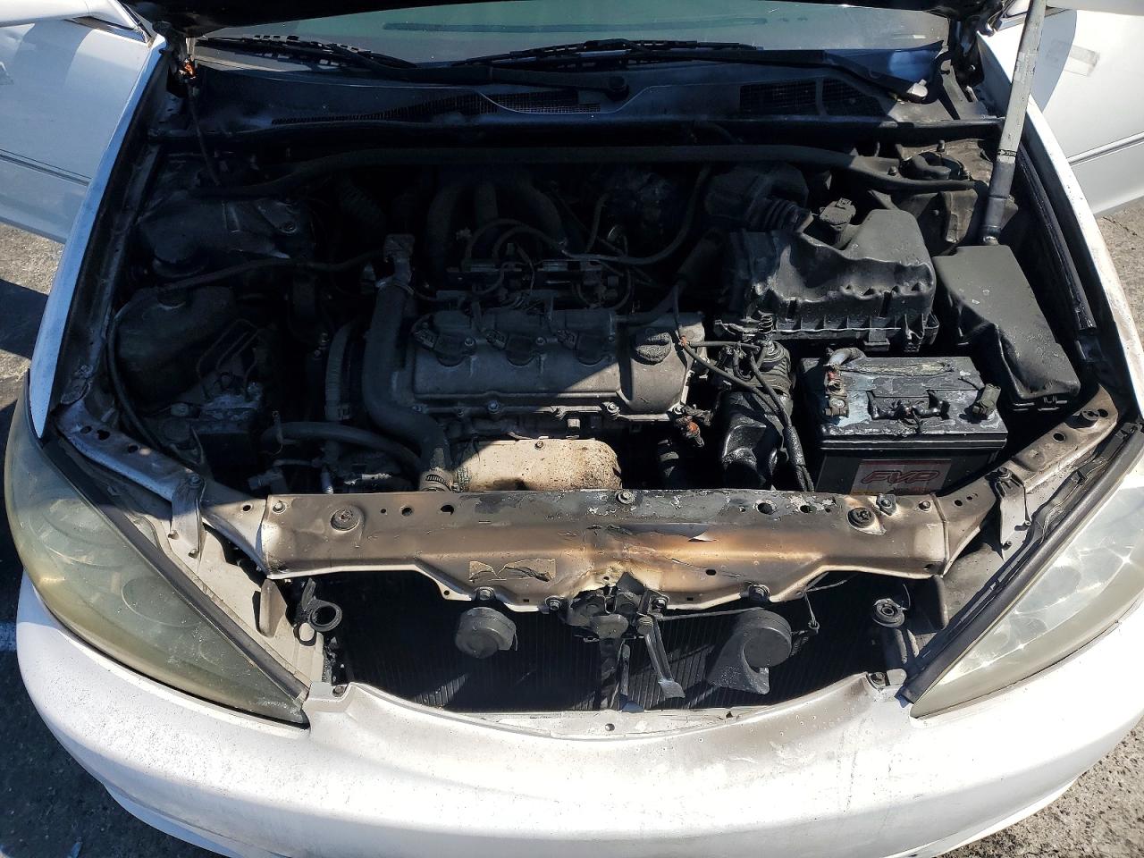 2004 TOYOTA CAMRY