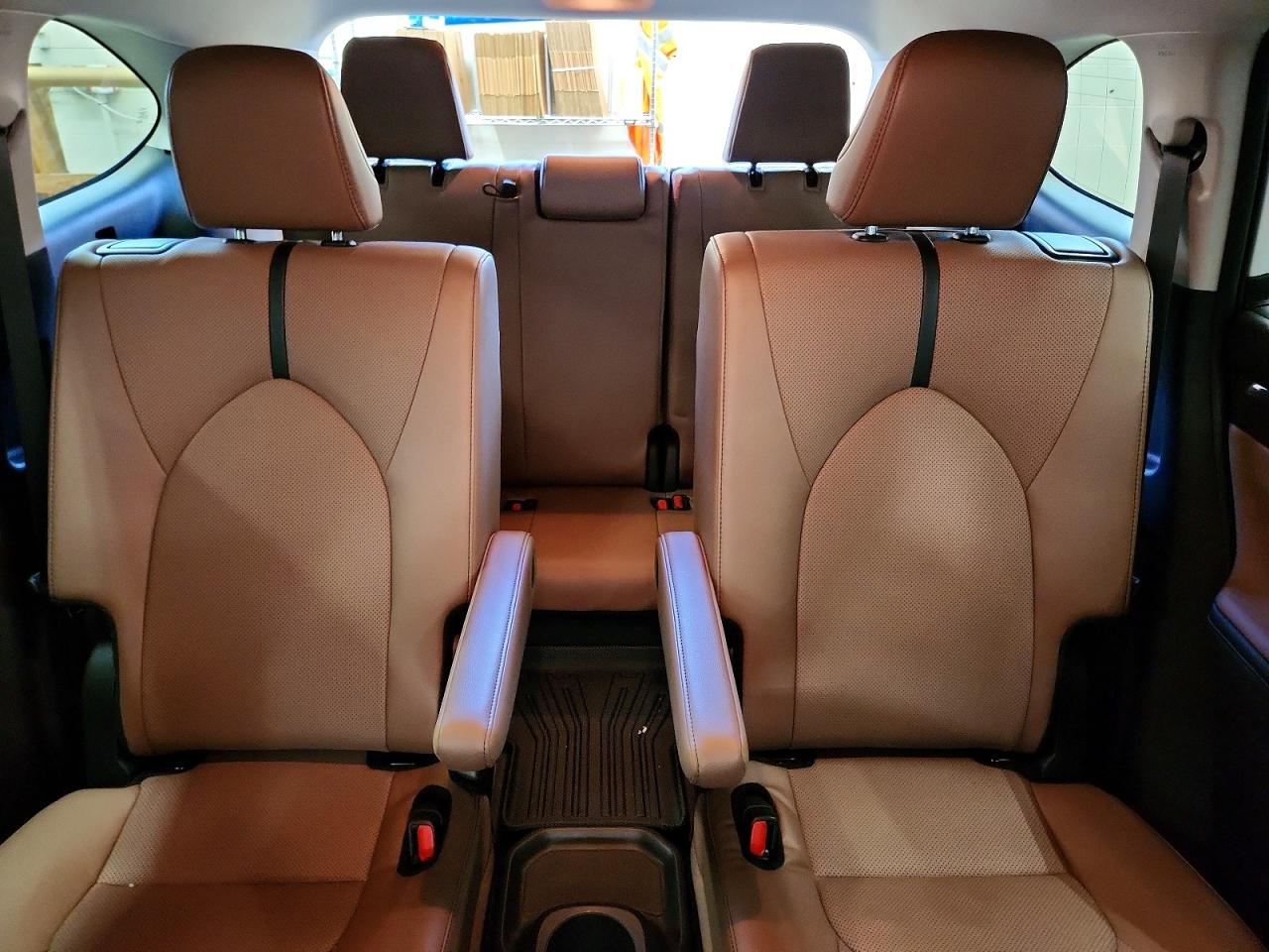 2025 TOYOTA HIGHLANDER