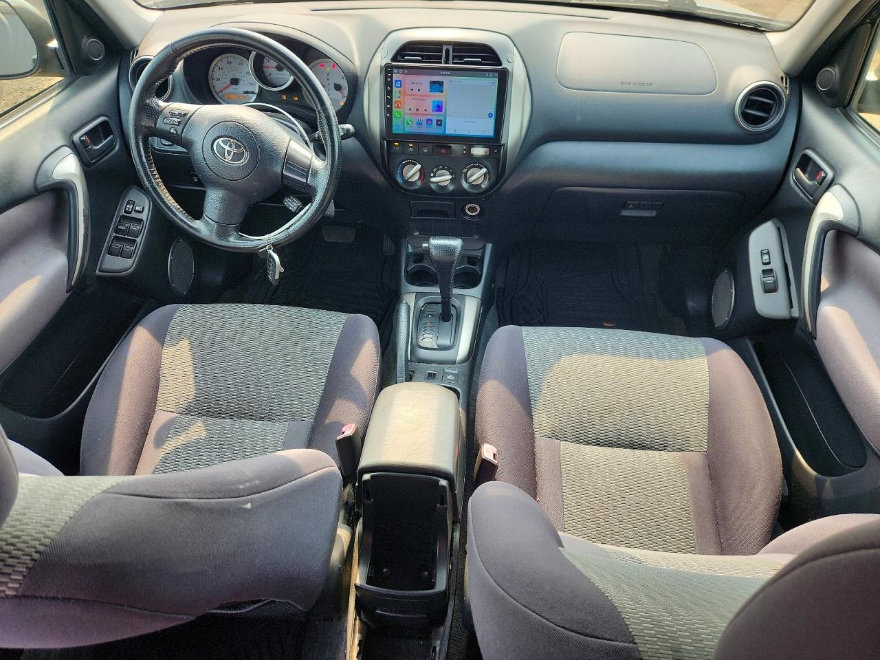 2004 TOYOTA RAV4