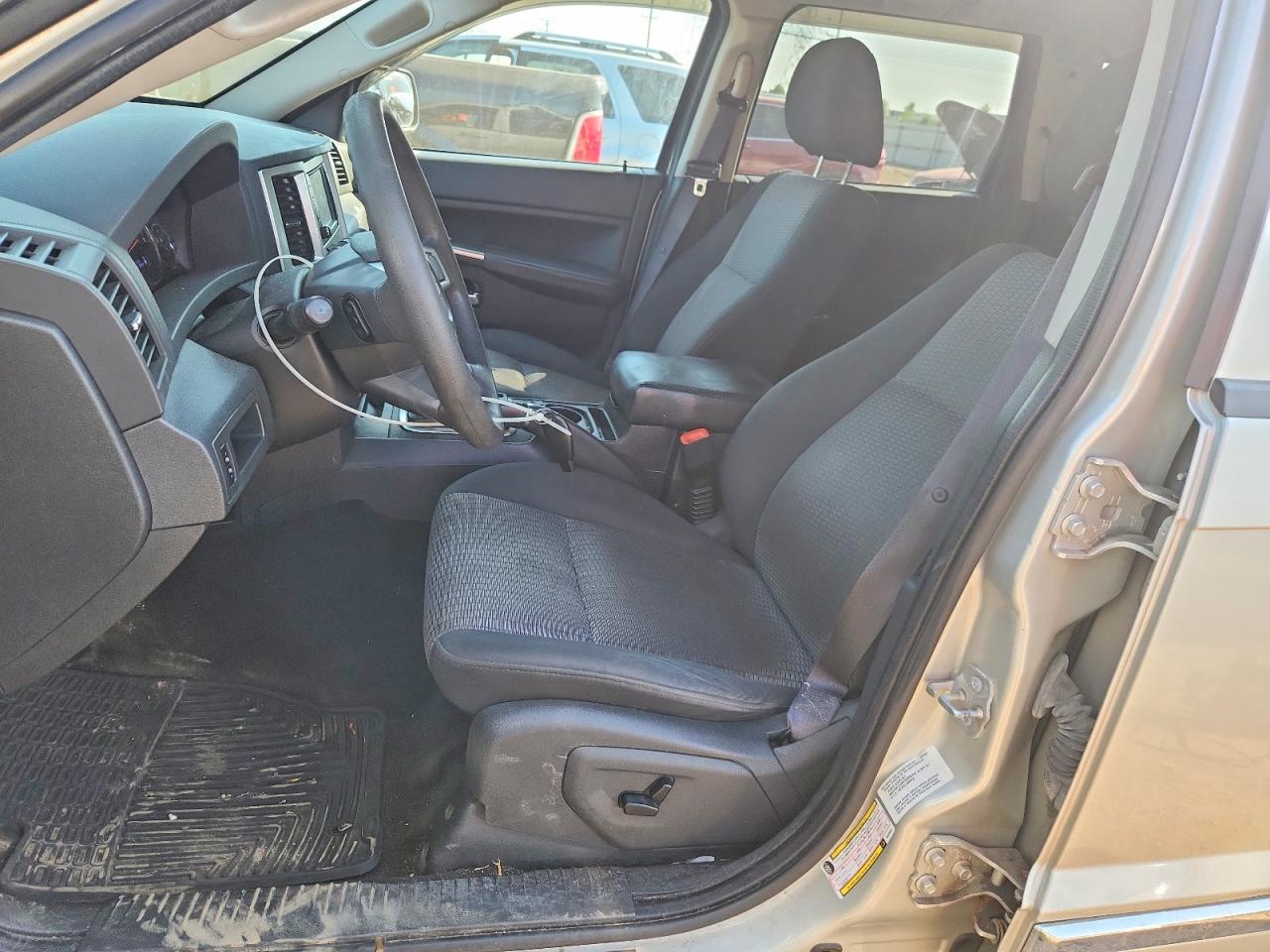 2009 JEEP CHEROKEE