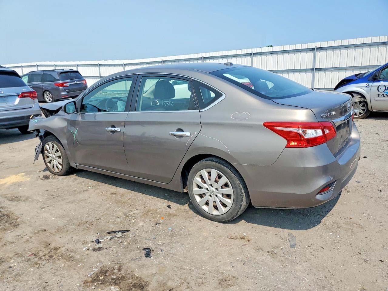 2016 NISSAN SENTRA
