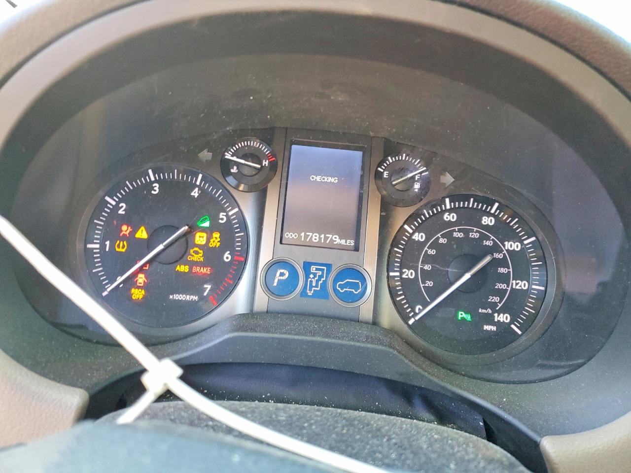 2011 LEXUS GX