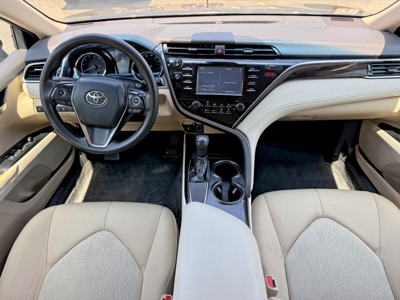 2018 TOYOTA CAMRY
