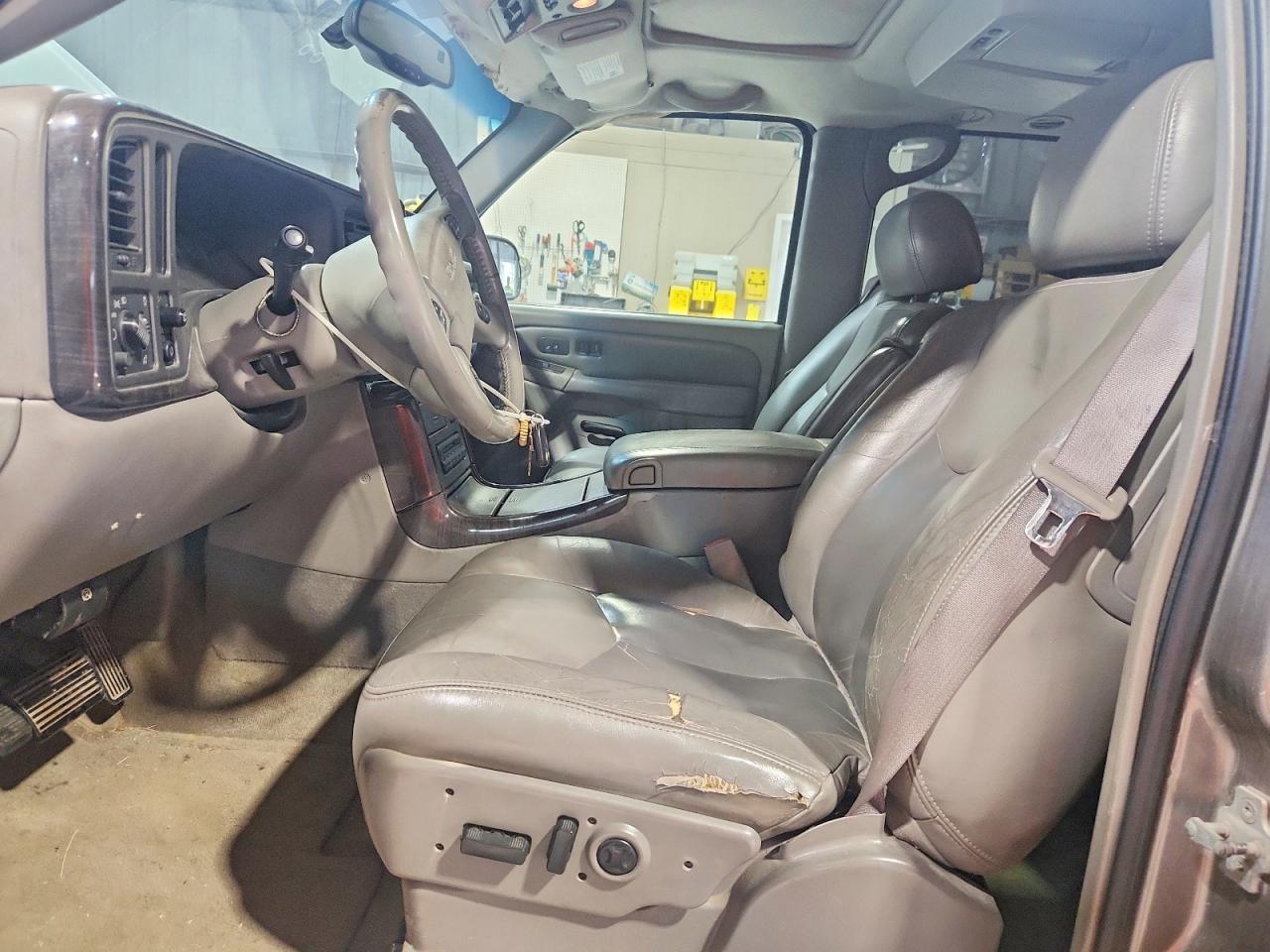 2005 GMC YUKON