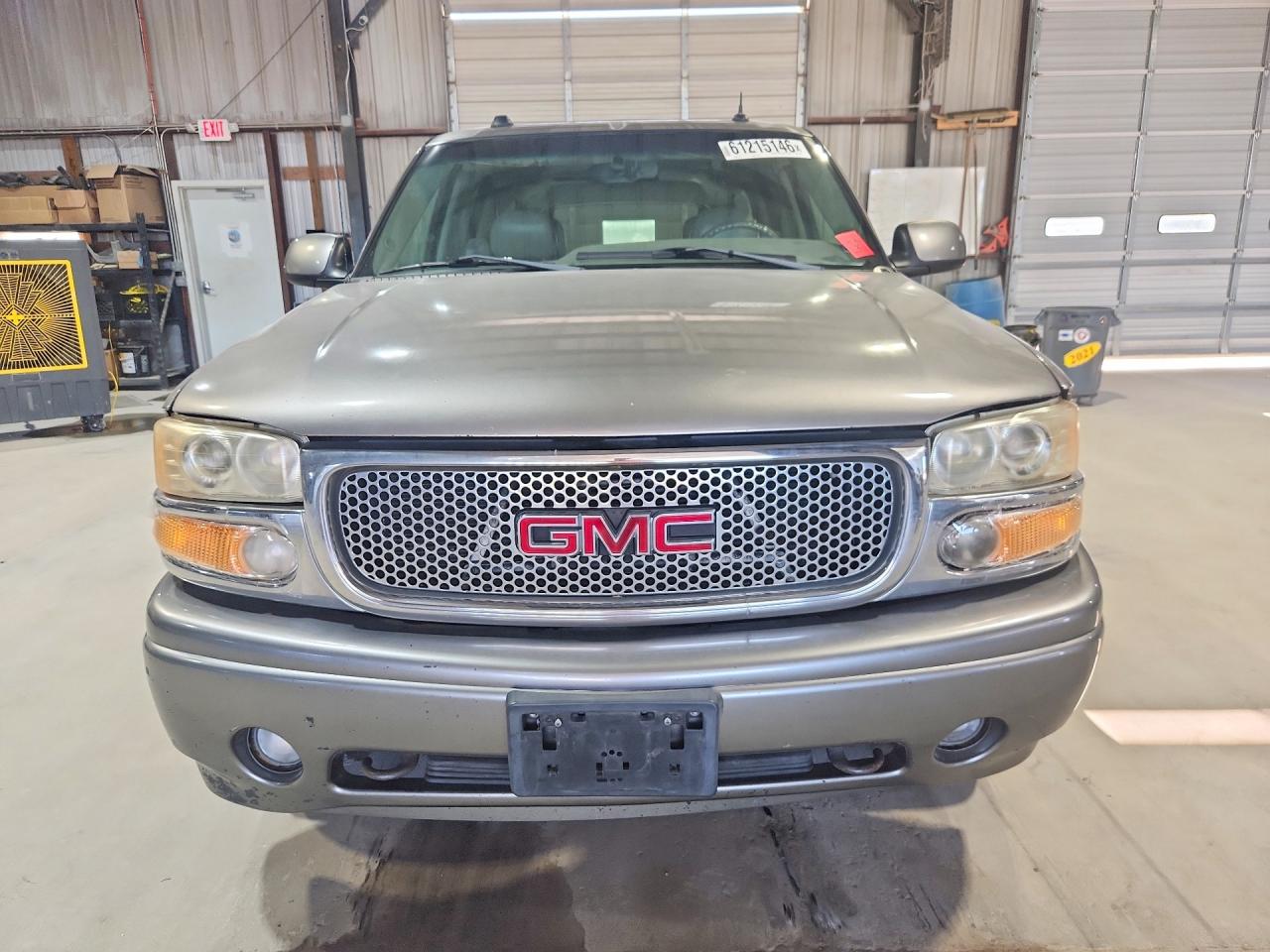 2005 GMC YUKON