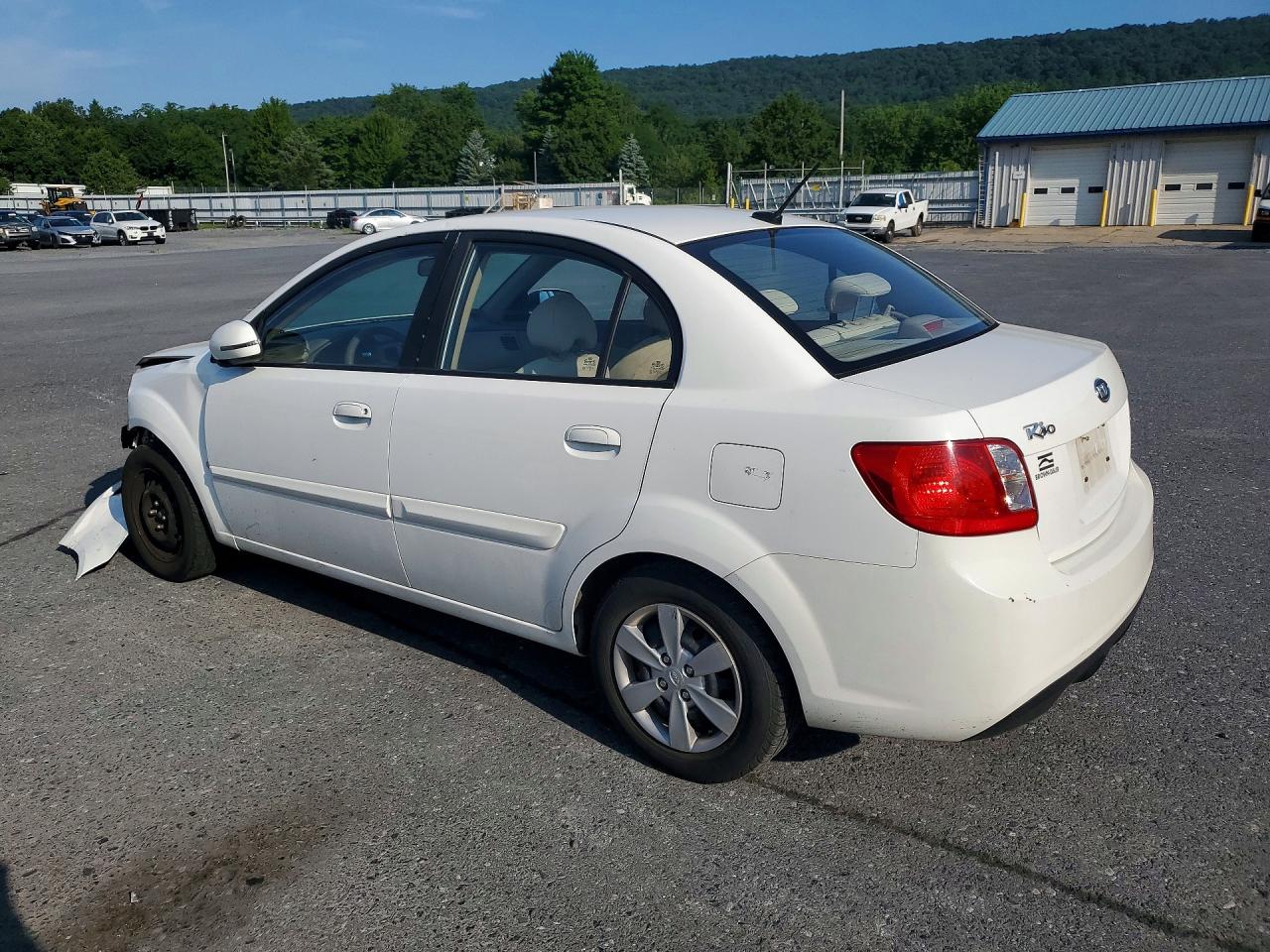 2010 KIA RIO