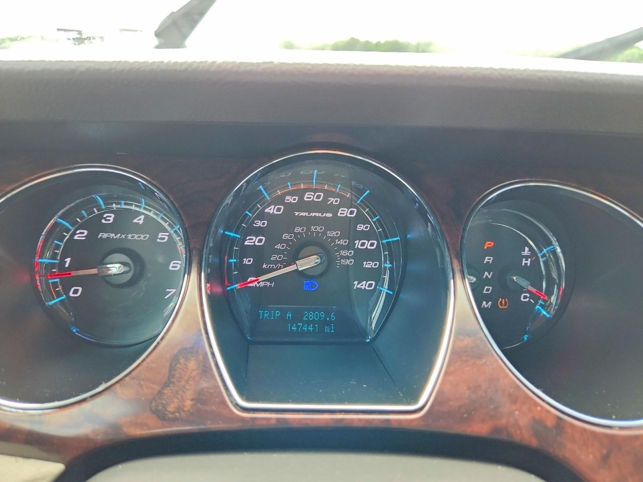 2012 FORD TAURUS