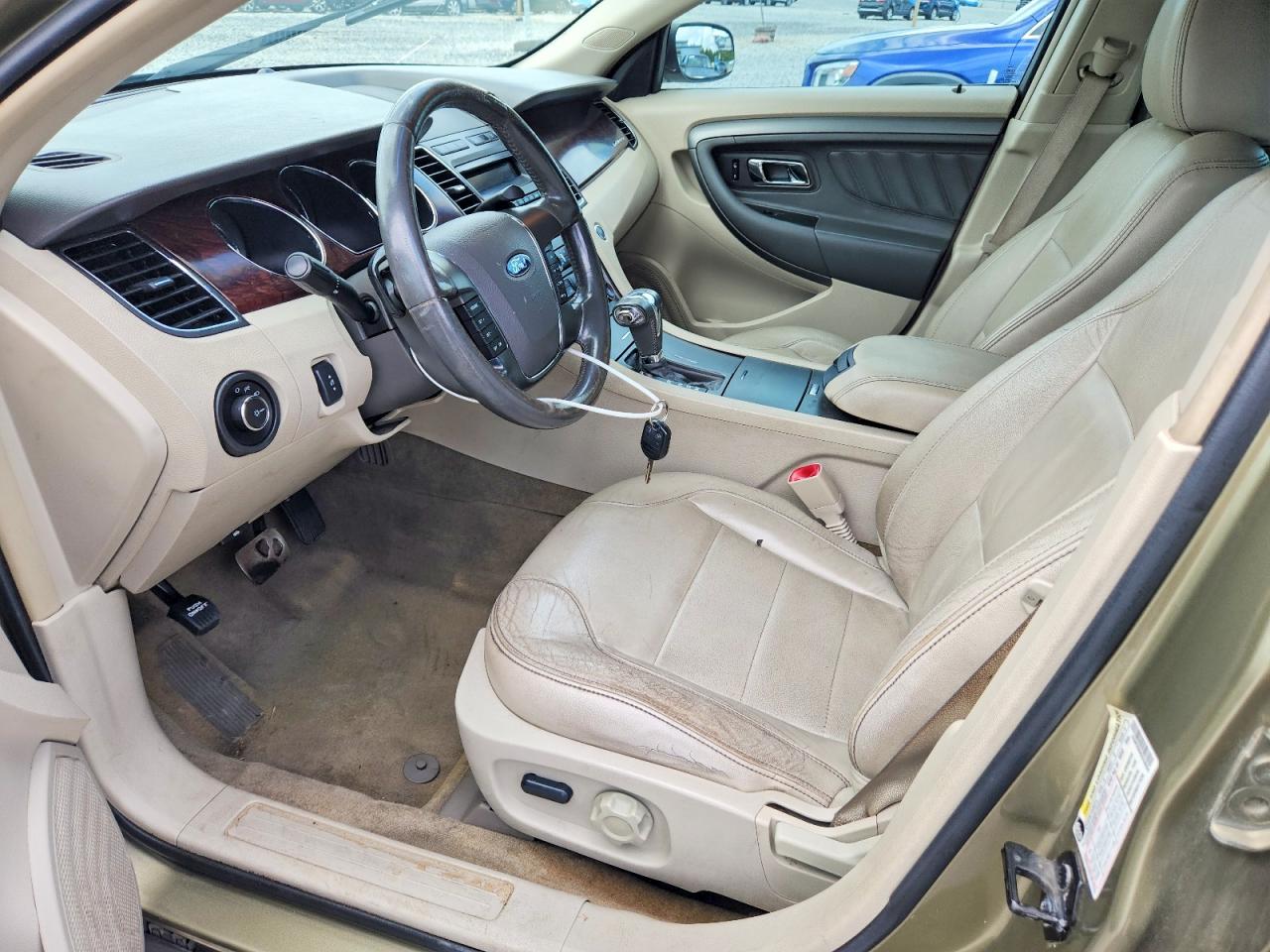 2012 FORD TAURUS