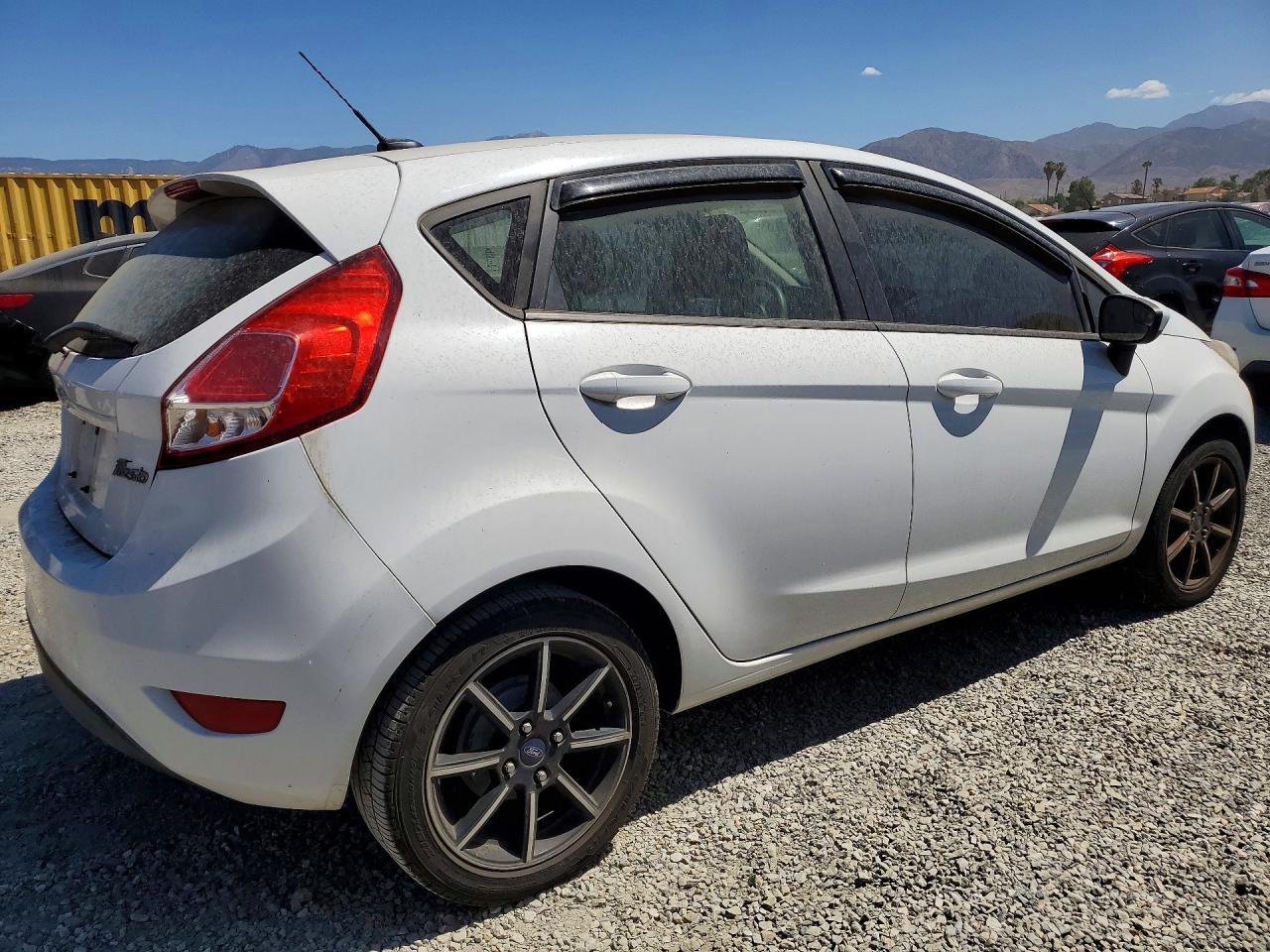 2017 FORD FIESTA