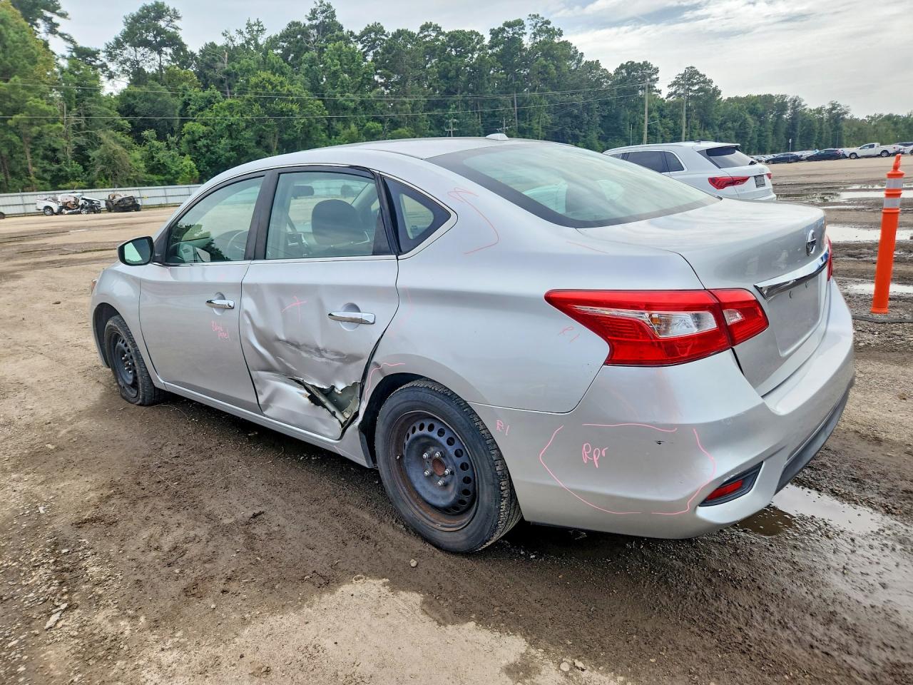 2016 NISSAN SENTRA