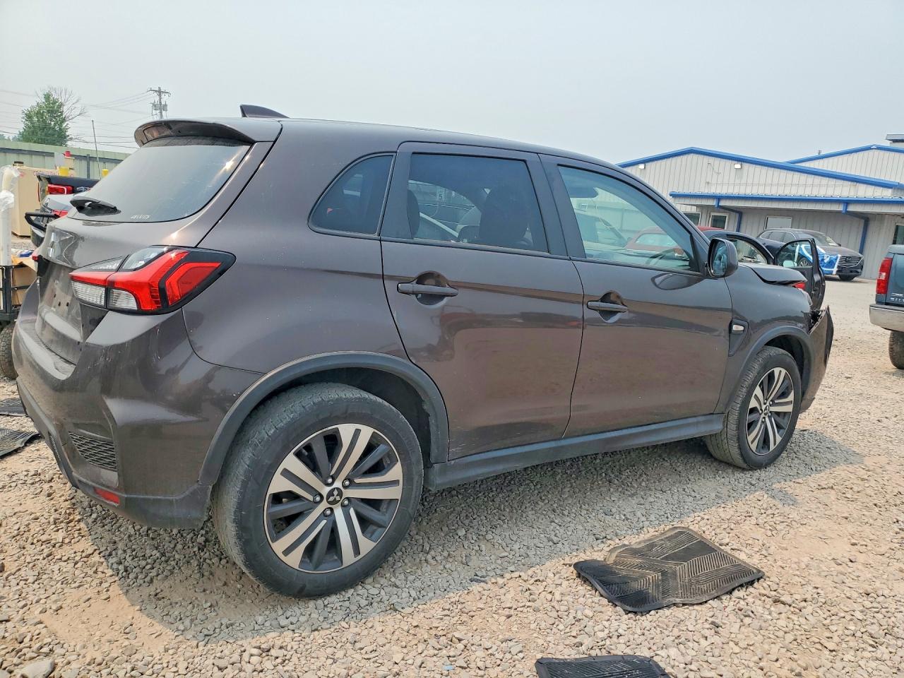 2021 MITSUBISHI OUTLANDER