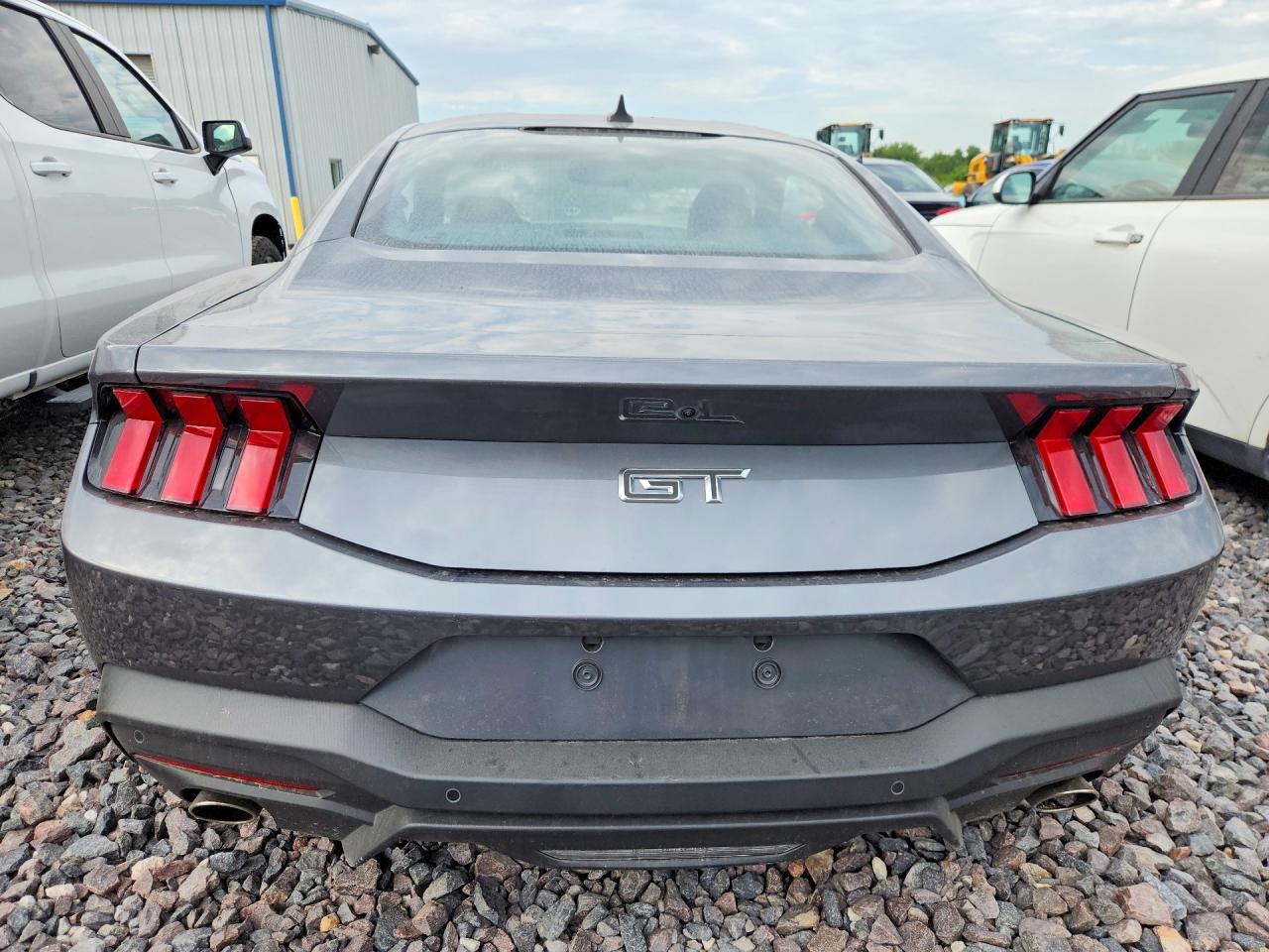 2026 FORD MUSTANG