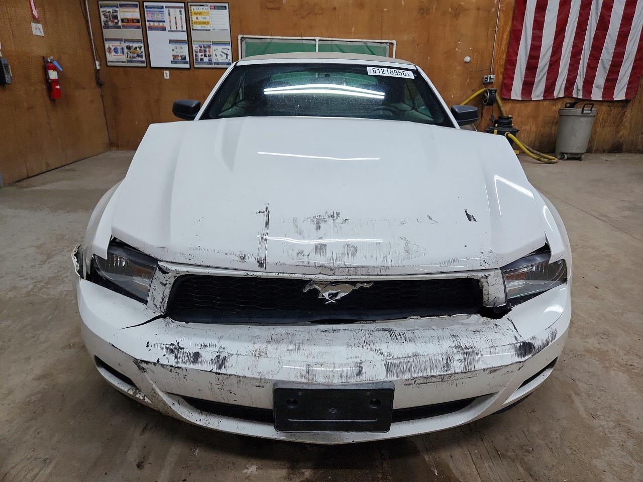 2010 FORD MUSTANG
