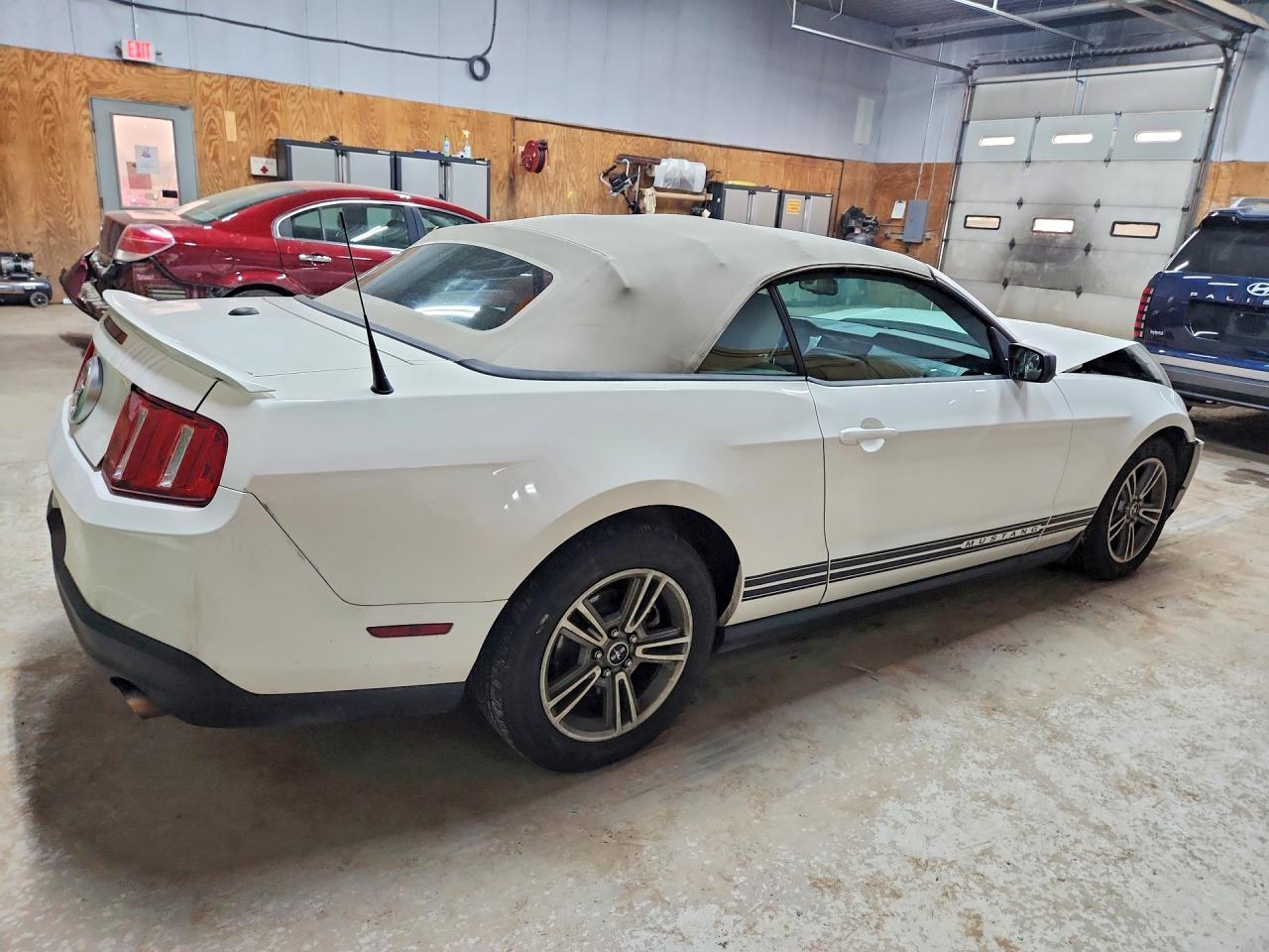 2010 FORD MUSTANG